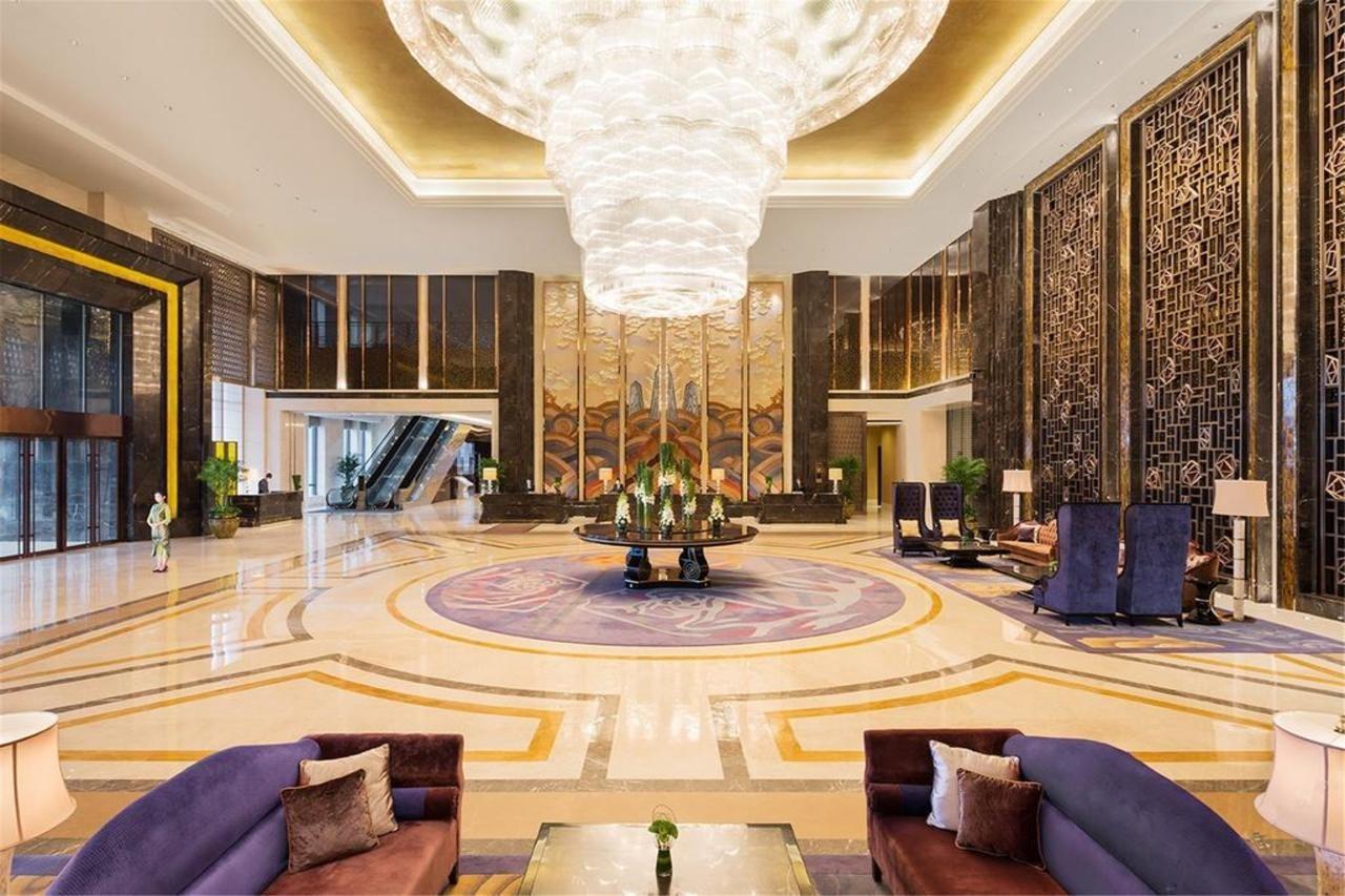 Готель Wanda Realm Fushun Fushun  Екстер'єр фото
